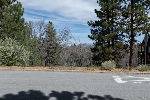 $129,900 | 1530 Tuolumne Road, Big Bear City, CA 92314