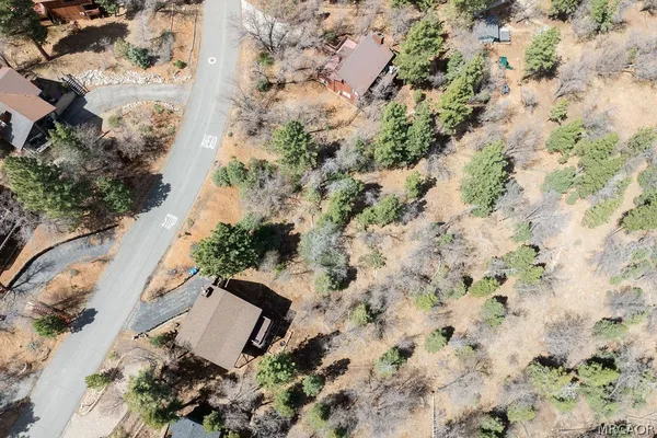 $129,900 | 1530 Tuolumne Road, Big Bear City, CA 92314