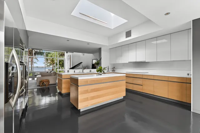 $6,495,000 | 1924 Northwest Shore Terrace, Stuart, FL 34994