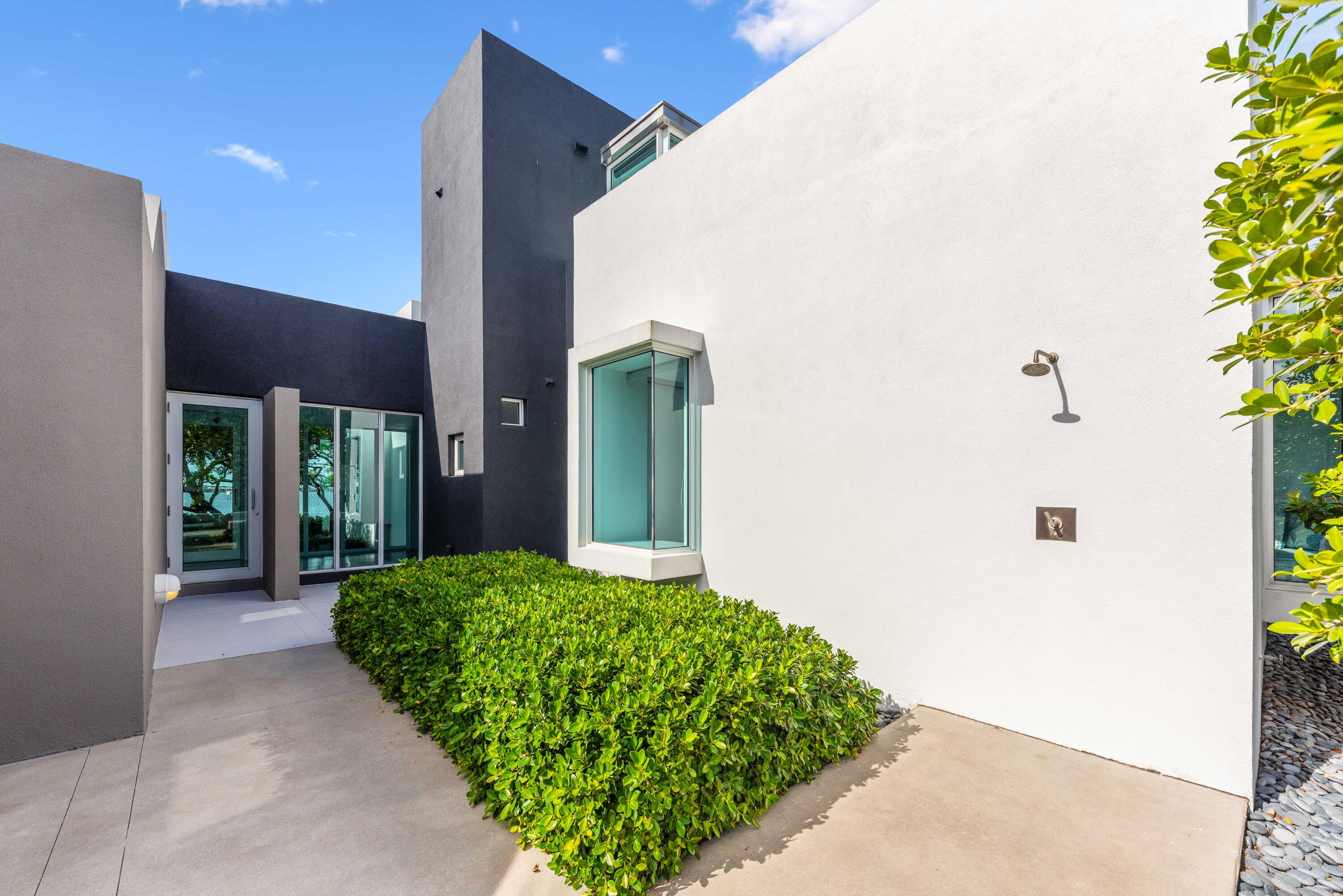 1924 Northwest Shore Terrace Stuart, FL 34994 - Photo 45 of 79 1924 NW Shore Terrace, Stuart (3)