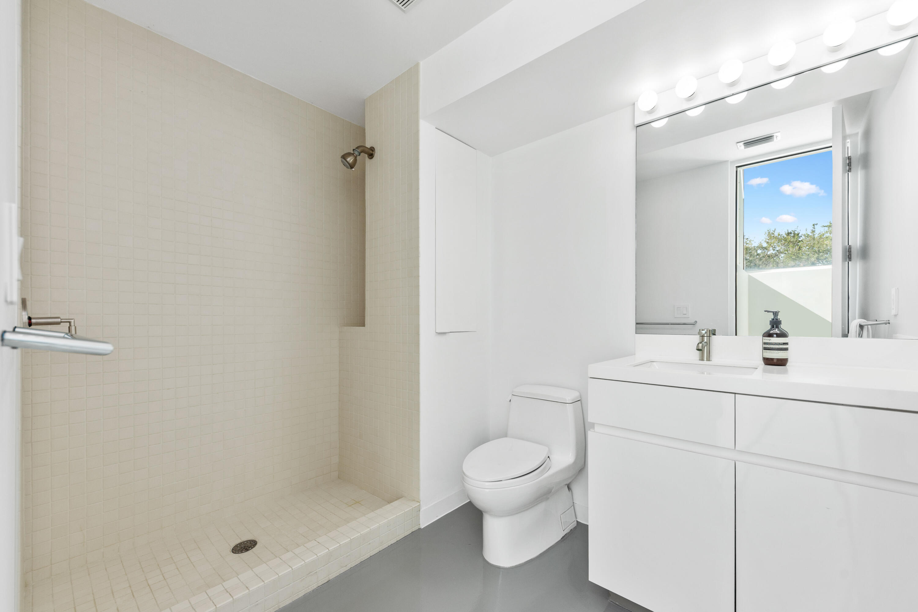 1924 Northwest Shore Terrace Stuart, FL 34994 - Photo 68 of 79 1924 NW Shore Terrace, Stuart (81)