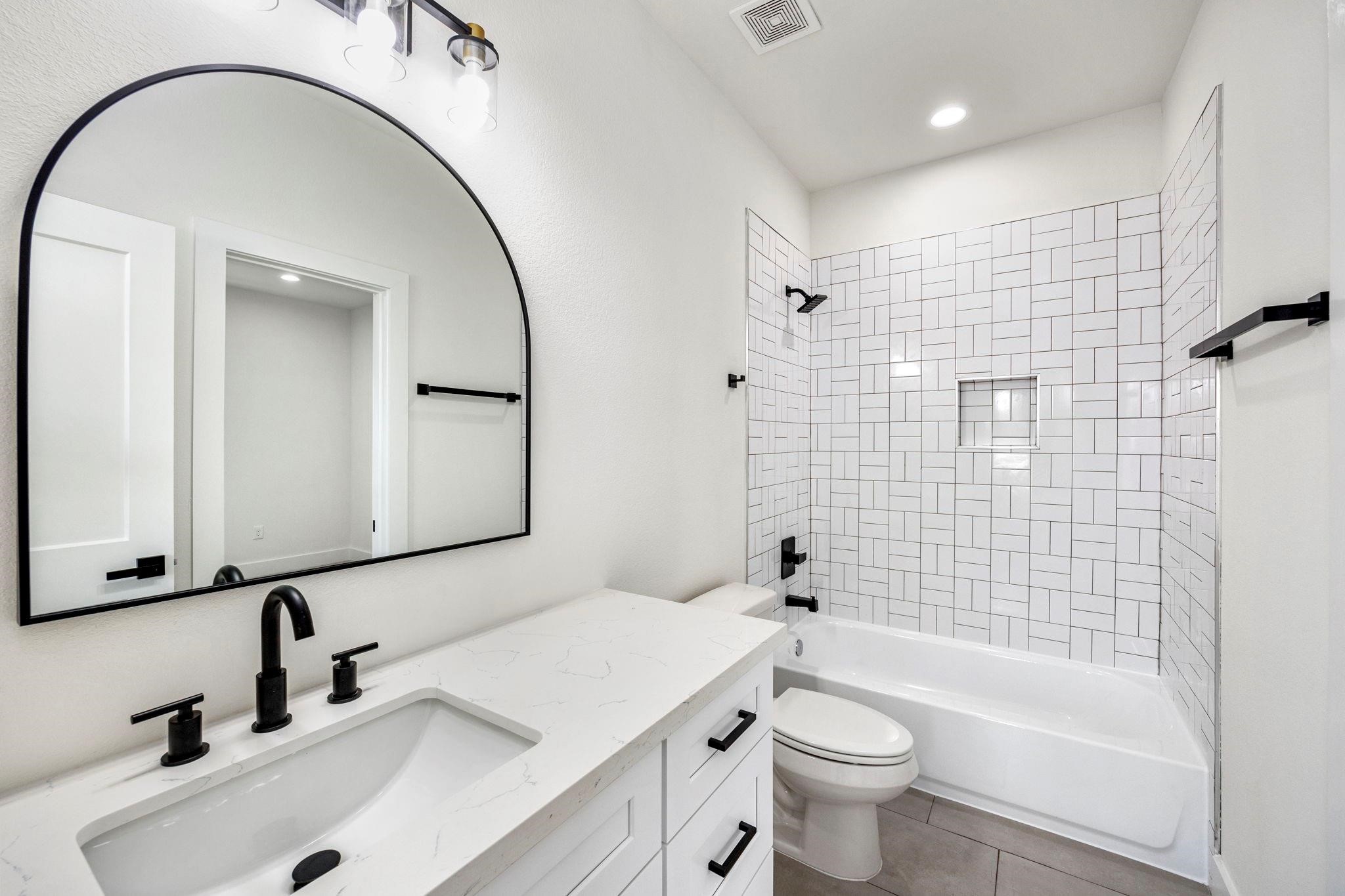 5514 San Jose Street Houston, TX 77020 - Photo 9 of 11