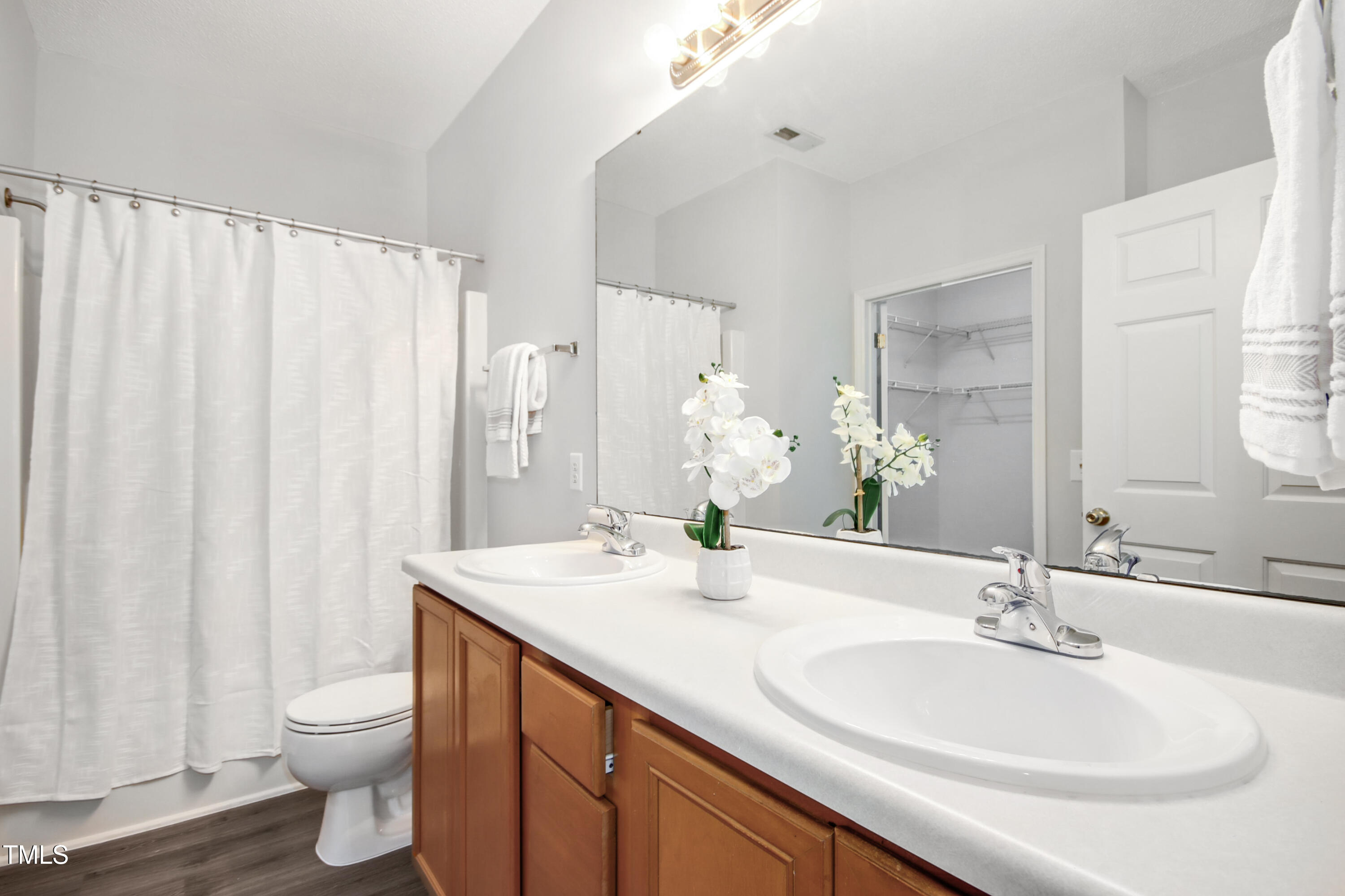 4432 Cottage Stone Drive Raleigh, NC 27616 - Photo 7 of 15 Primary Bathroom