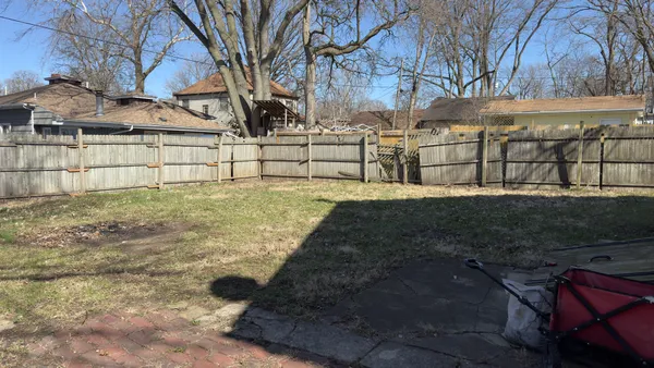$169,000 | 504 Douglas Street, Bloomington, IL 61701