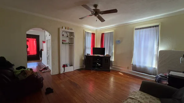 $169,000 | 504 Douglas Street, Bloomington, IL 61701