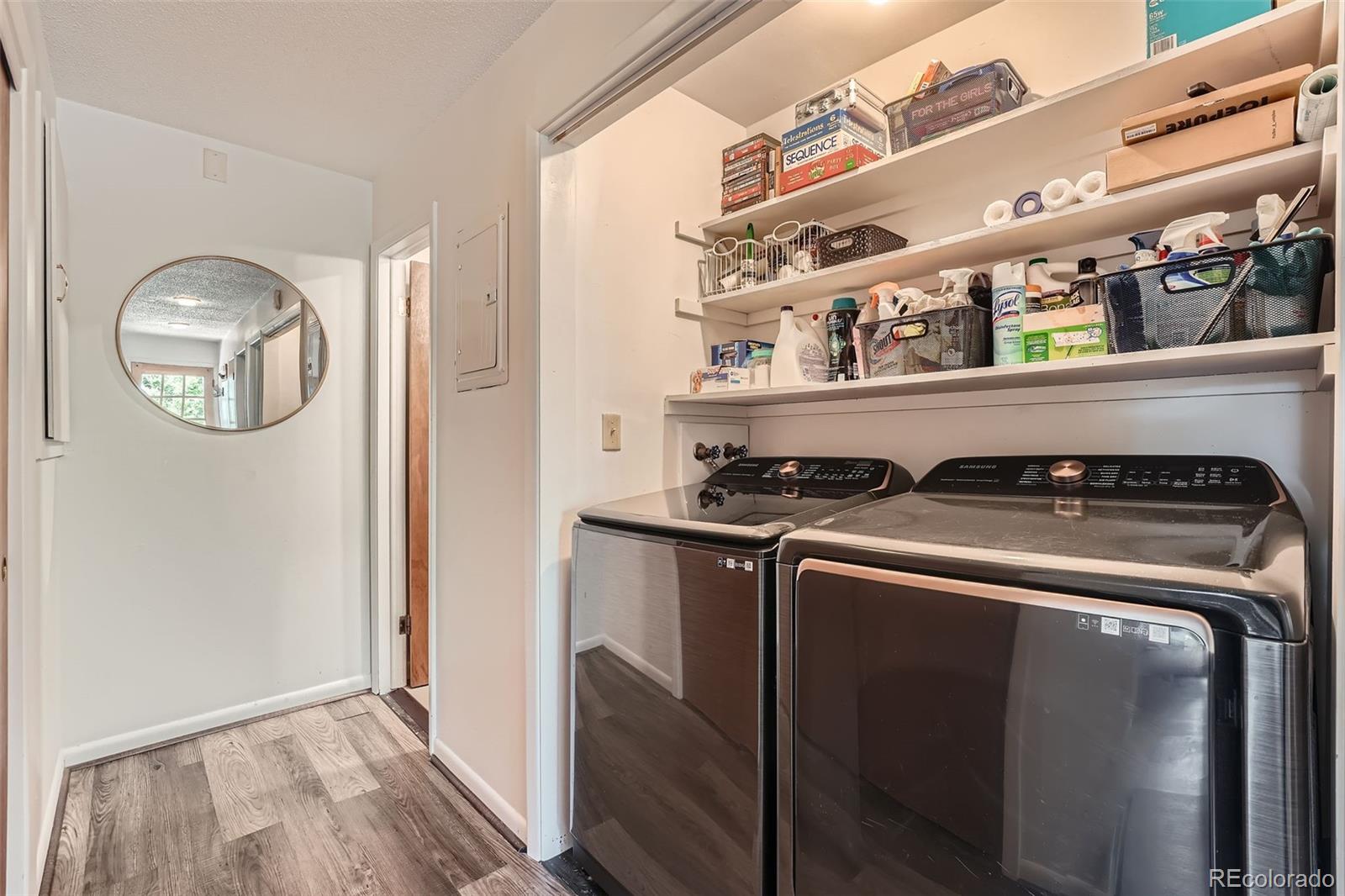 28669 Mountain View Road Conifer, CO 80433 - Photo 17 of 40 a close up of a stove top oven