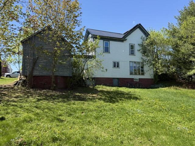 35 Fort Hill Street Fort Fairfield, ME 04742 - Photo 2 of 17 IMG_0725