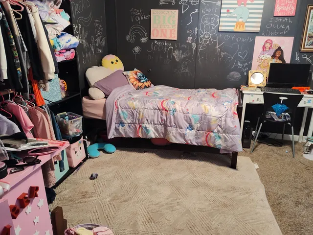 $279,900 | 1233 Robinson Road, Quincy, MI 49082