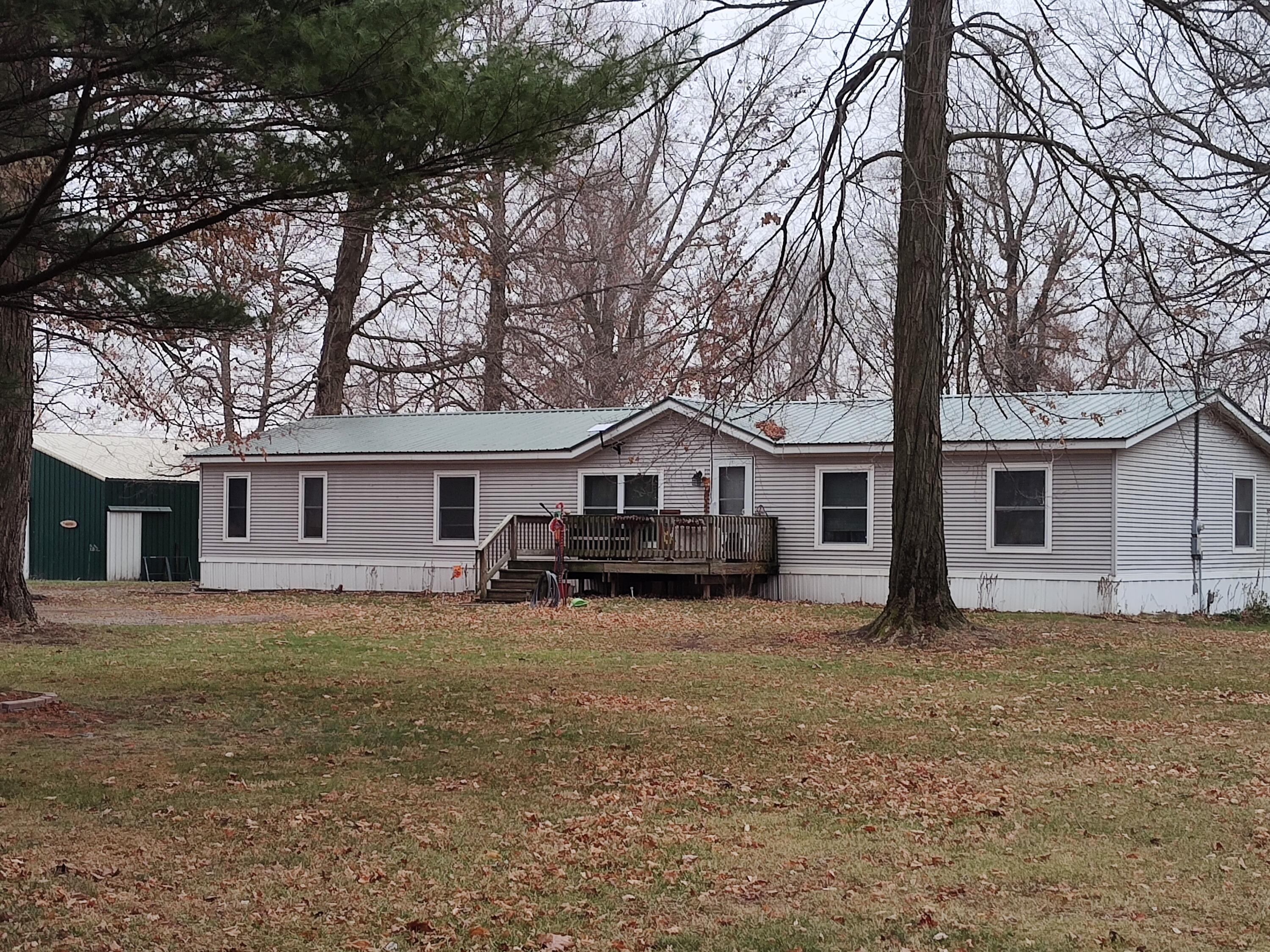 1233 Robinson Road Quincy, MI 49082 - Photo 2 of 44 1000016699
