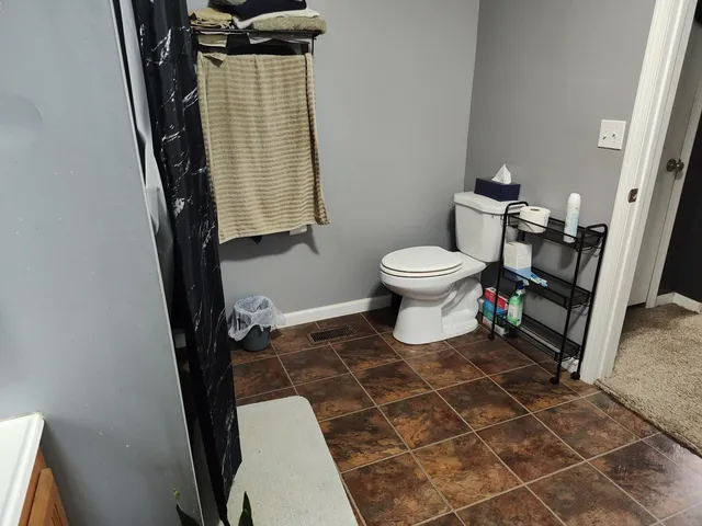 $279,900 | 1233 Robinson Road, Quincy, MI 49082