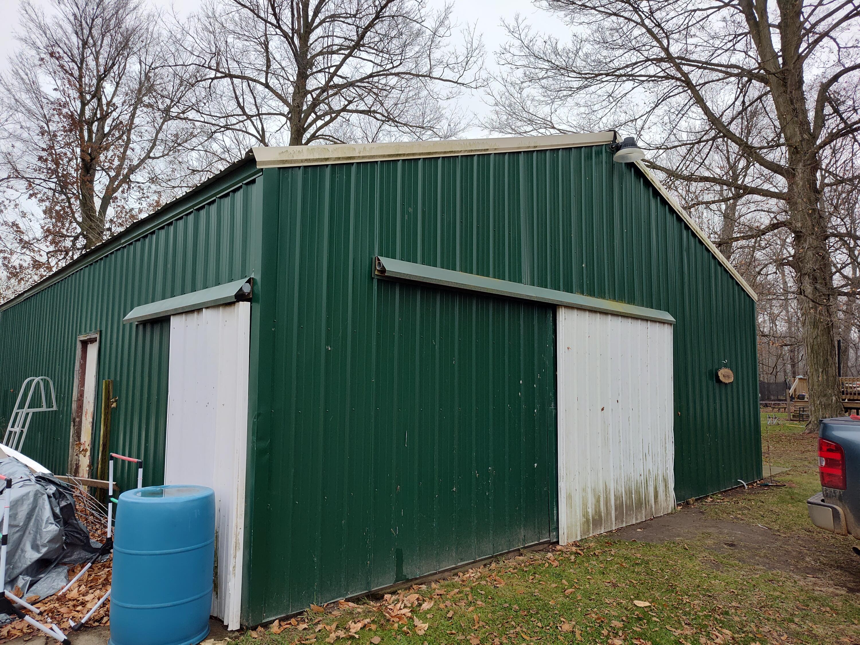 1233 Robinson Road Quincy, MI 49082 - Photo 35 of 44 1000016710
