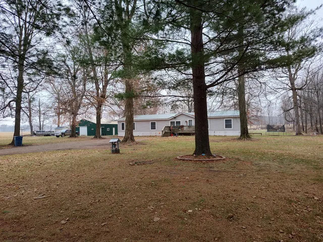 $279,900 | 1233 Robinson Road, Quincy, MI 49082