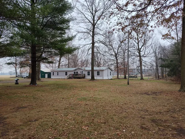 $279,900 | 1233 Robinson Road, Quincy, MI 49082