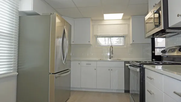 $2,000 | 2364 Pinecrest Avenue, Ann Arbor, MI 48104