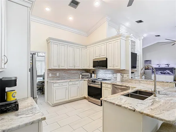 $990,000 | 8707 Fernwicke Court, Orlando, FL 32819