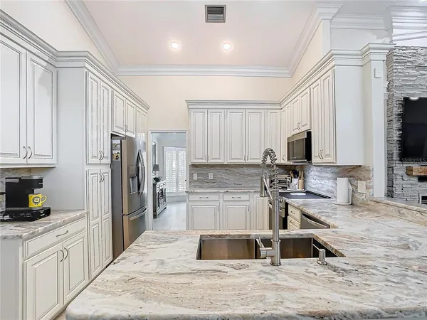 $990,000 | 8707 Fernwicke Court, Orlando, FL 32819