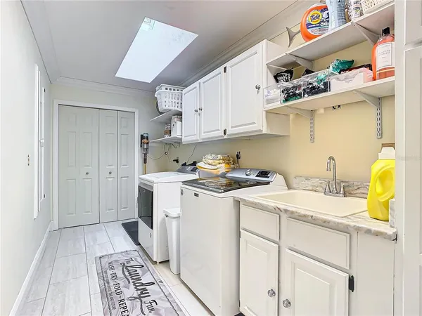 $990,000 | 8707 Fernwicke Court, Orlando, FL 32819