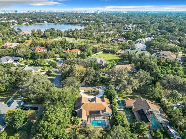 $990,000 | 8707 Fernwicke Court, Orlando, FL 32819