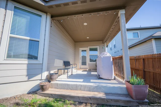 a view of a house with outdoor space
