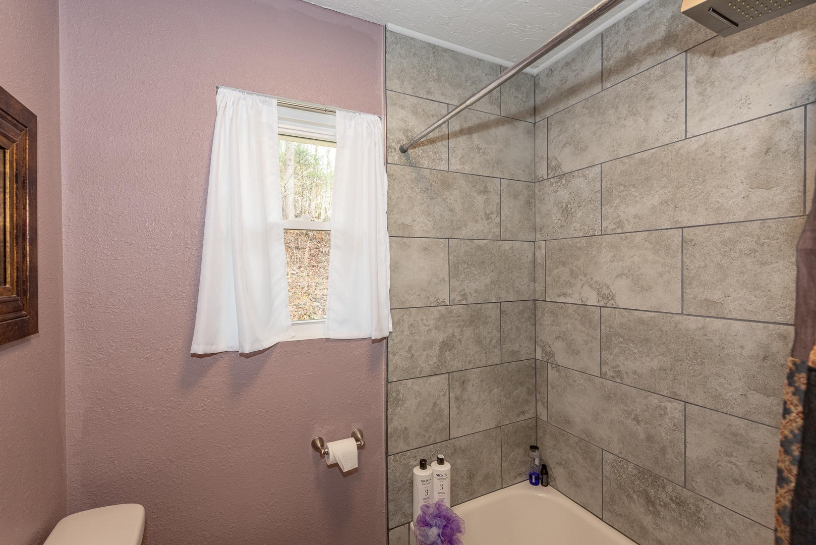 146 Cumberland View Drive Oak Ridge, TN 37830 - Photo 21 of 35 a bathroom with a toilet
