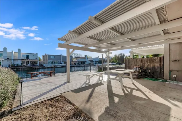 $699,950 | 1654 Edgewater Lane, Camarillo, CA 93010