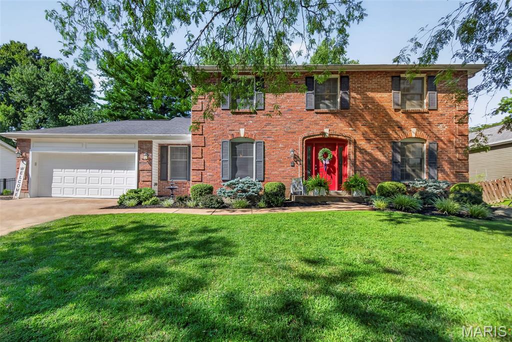 3636 Whispering Ridge Lane St. Louis, MO 63129 - Photo 2 of 71 Gallery Image 2
