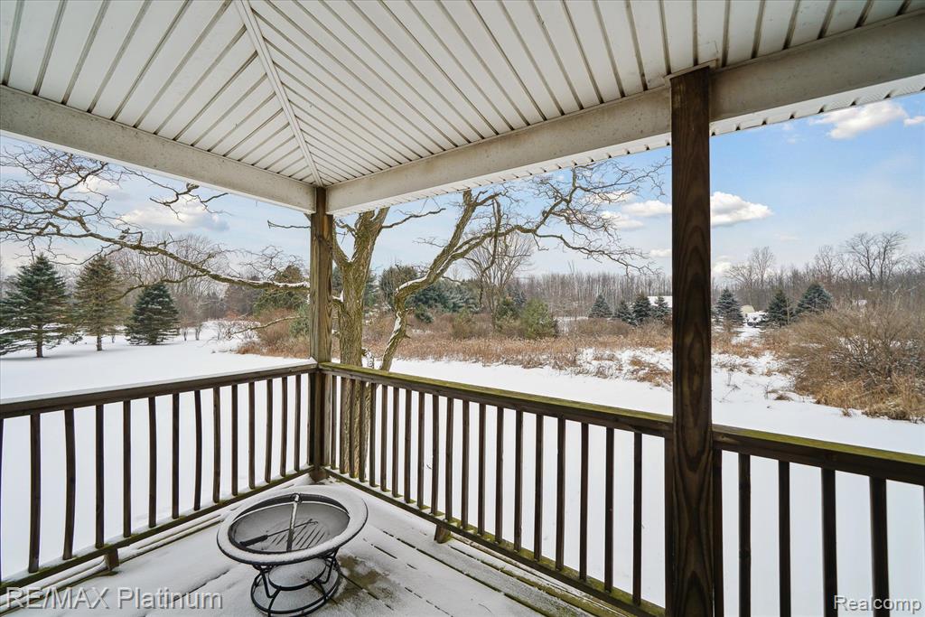 6213 Bergin Road Howell, MI 48843 - Photo 2 of 25