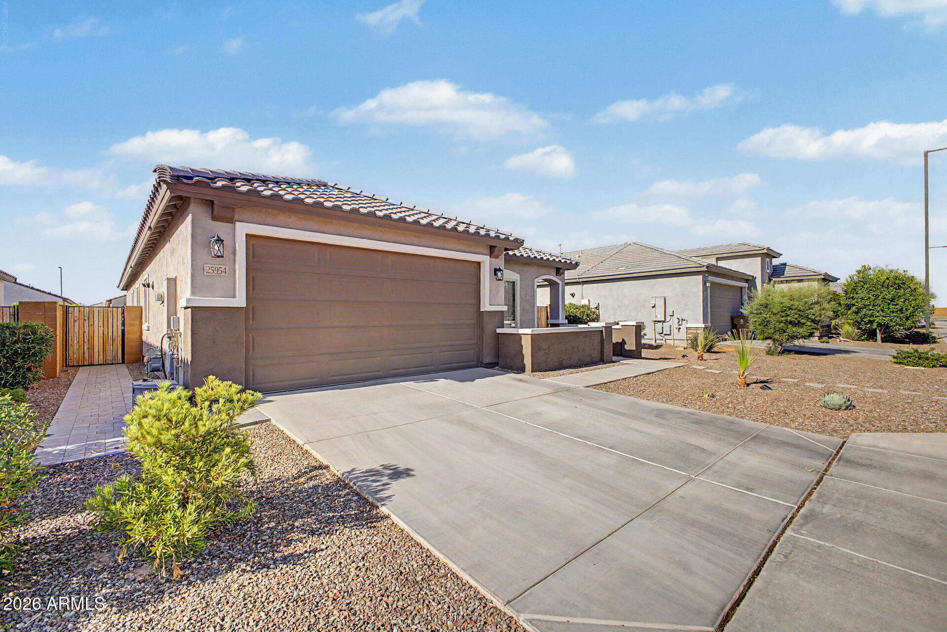25954 West Swilling Road Buckeye, AZ 85396 - Photo 33 of 35 Front Yard
