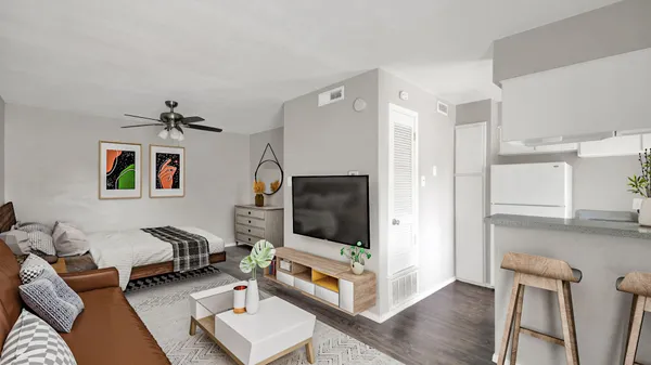 $995 | 4406 Avenue C, Unit 205, Austin, TX 78751