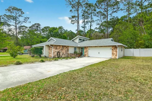 $2,300 | 4604 Northwest 44th Place, Gainesville, FL 32606