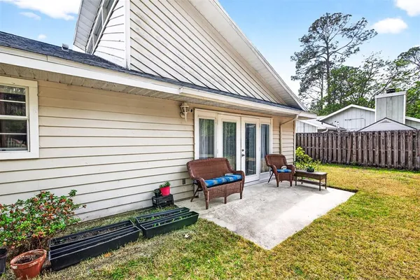 $2,300 | 4604 Northwest 44th Place, Gainesville, FL 32606