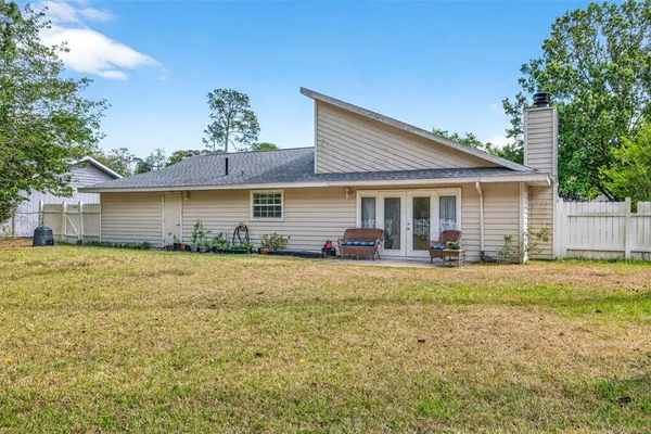 $2,300 | 4604 Northwest 44th Place, Gainesville, FL 32606