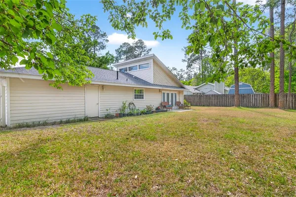 $2,300 | 4604 Northwest 44th Place, Gainesville, FL 32606