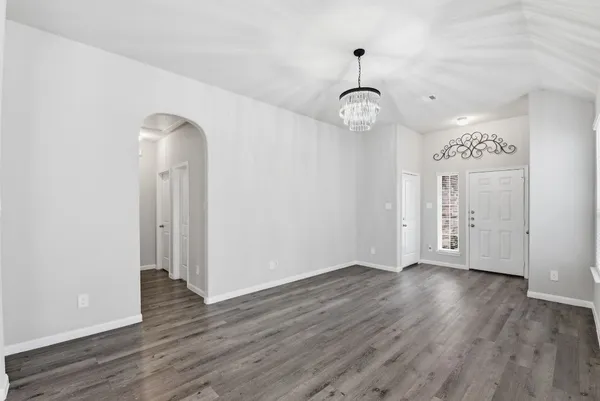 $1,745 | 2914 Lawrence Park, Conroe, TX 77304