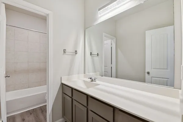 $1,745 | 2914 Lawrence Park, Conroe, TX 77304