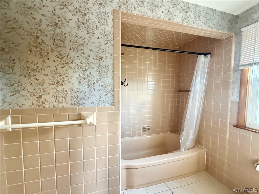 47 Leonore Road Amherst, NY 14226 - Photo 13 of 15 Gallery Image 13