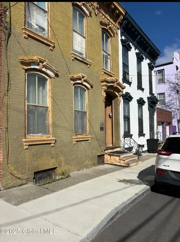 $175,000 | 3 Osborne Street, Albany, NY 12202