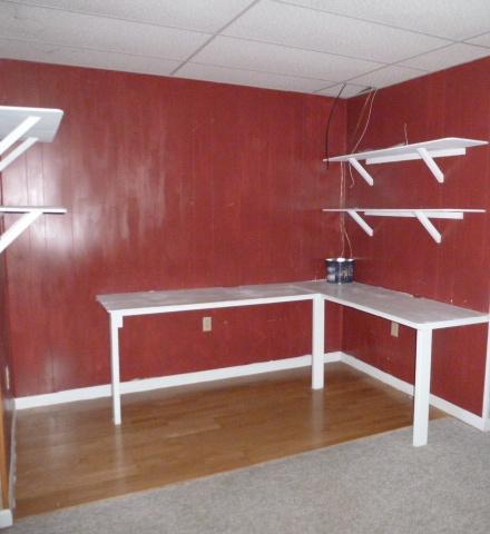 2116 Lock B Road North Clarksville, TN 37043 - Photo 14 of 20 Office area.....