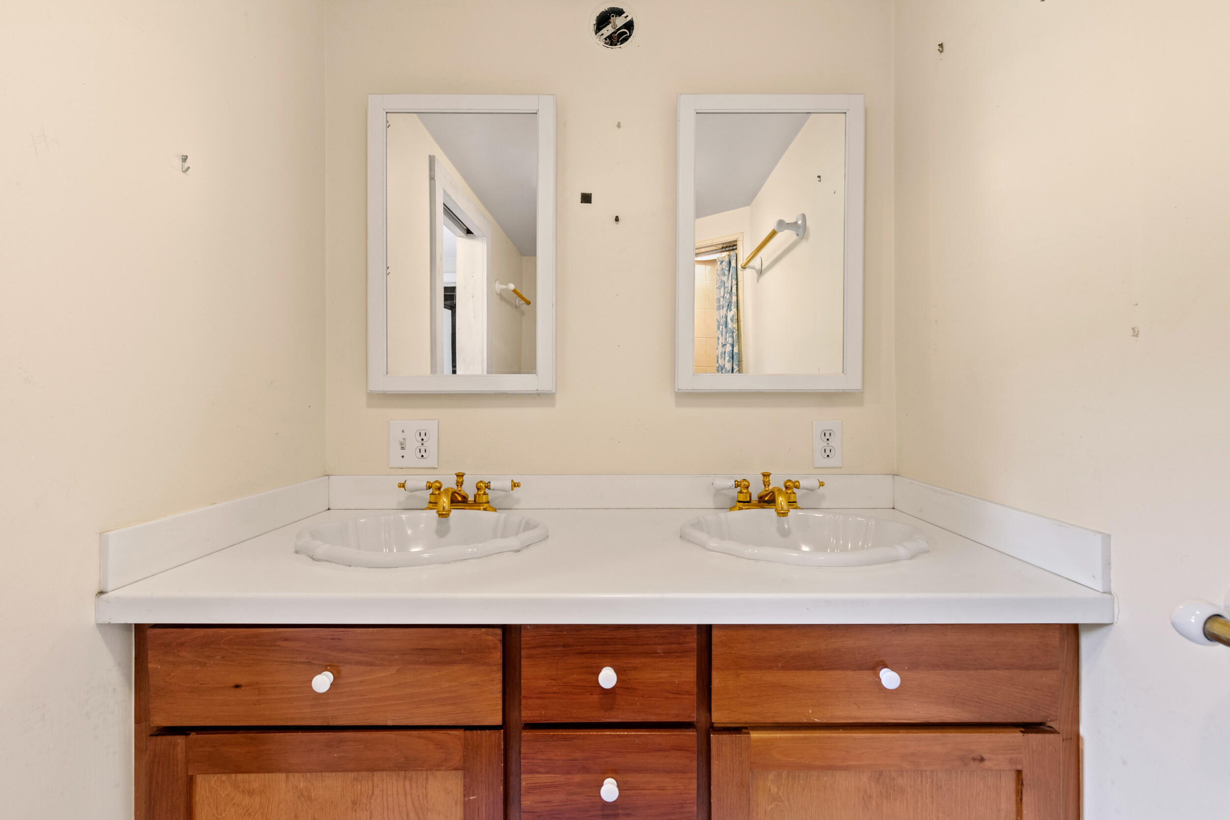 86 Pleasant Street Yarmouth, ME 04096 - Photo 24 of 56 86 pleasant st, yarmouth-18