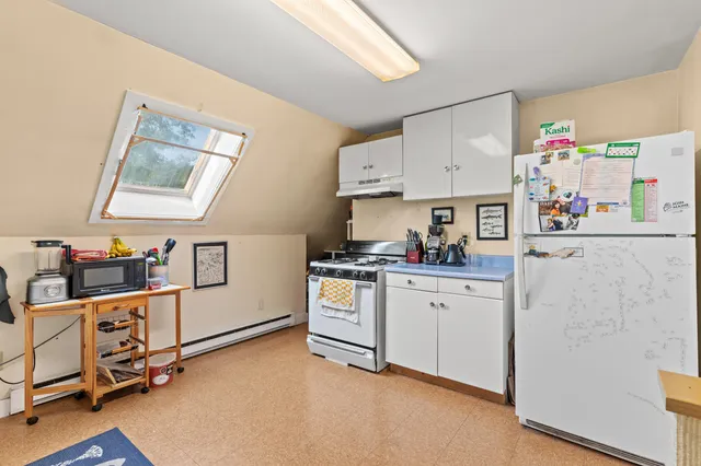 $980,000 | 86 Pleasant Street, Yarmouth, ME 04096