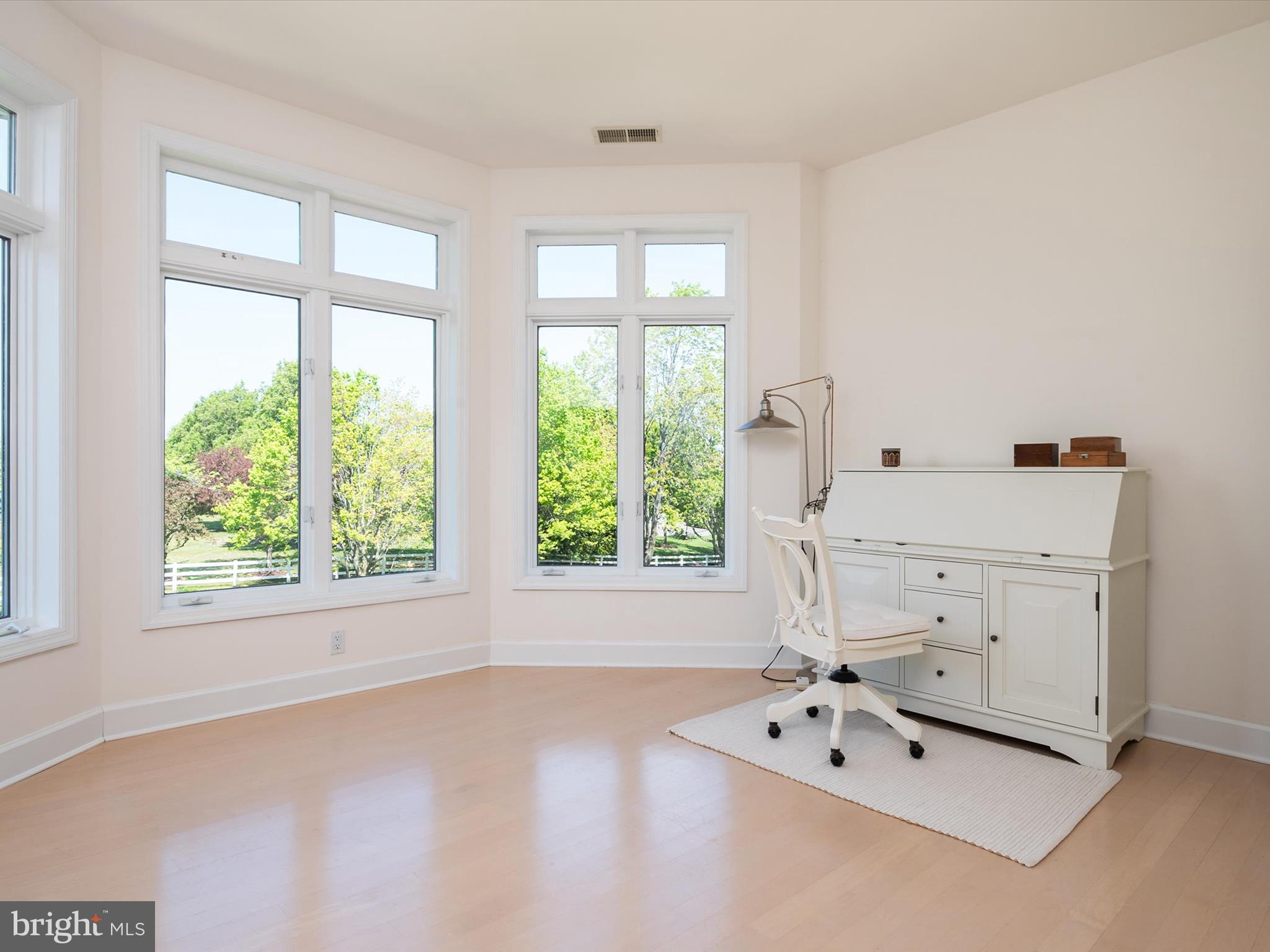 1237 Cherry Tree Lane Annapolis, MD 21403 - Photo 48 of 86 Bedroom