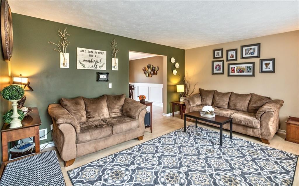 113 Shroyer Mill Road Butler, PA 16001 - Photo 3 of 25 Gallery Image 3