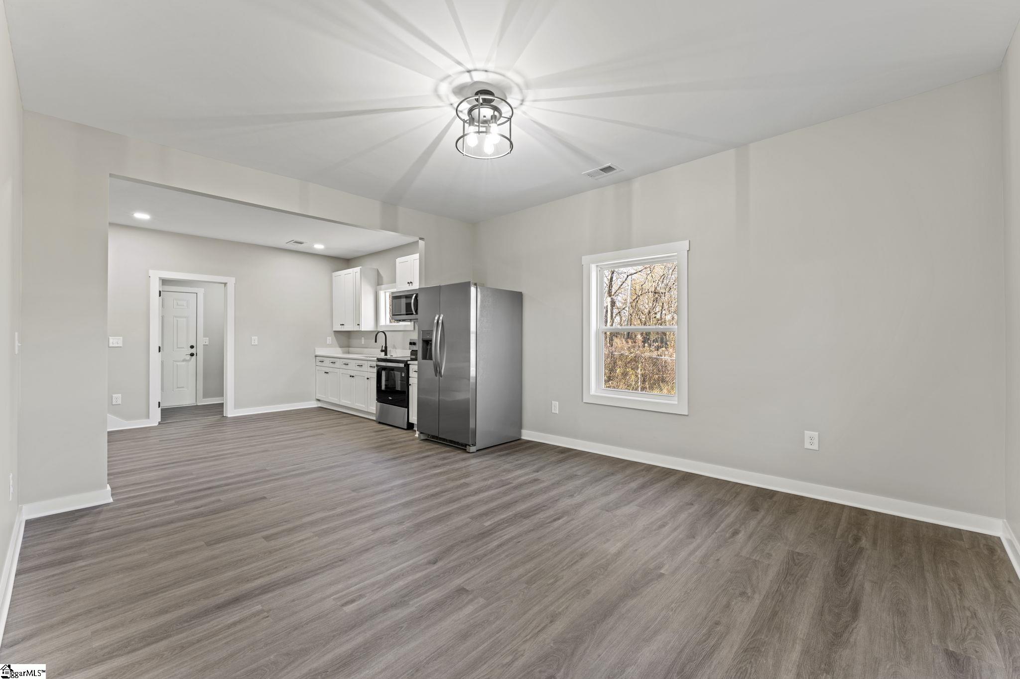 8 Powell Street Seneca, SC 29678 - Photo 17 of 34