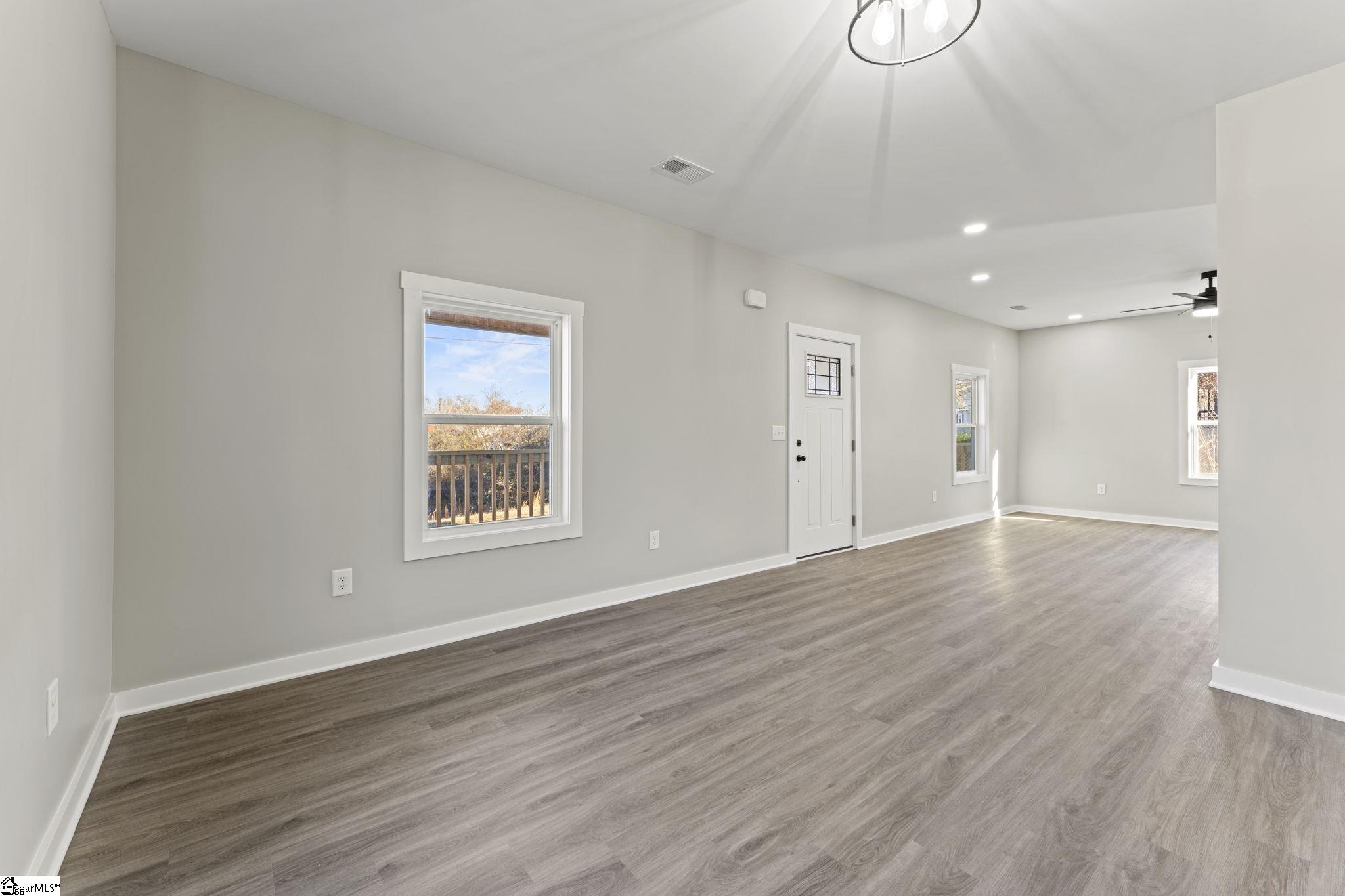 8 Powell Street Seneca, SC 29678 - Photo 7 of 34