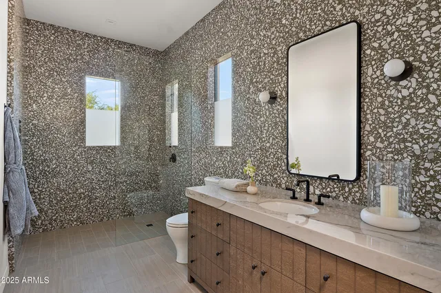 $12,995,000 | 6135 North 51st Place, Paradise Valley, AZ 85253