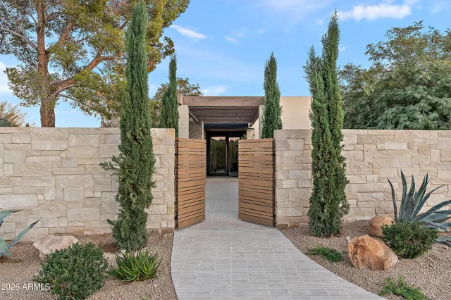 $12,995,000 | 6135 North 51st Place, Paradise Valley, AZ 85253