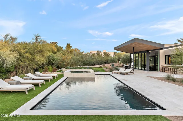 $12,995,000 | 6135 North 51st Place, Paradise Valley, AZ 85253