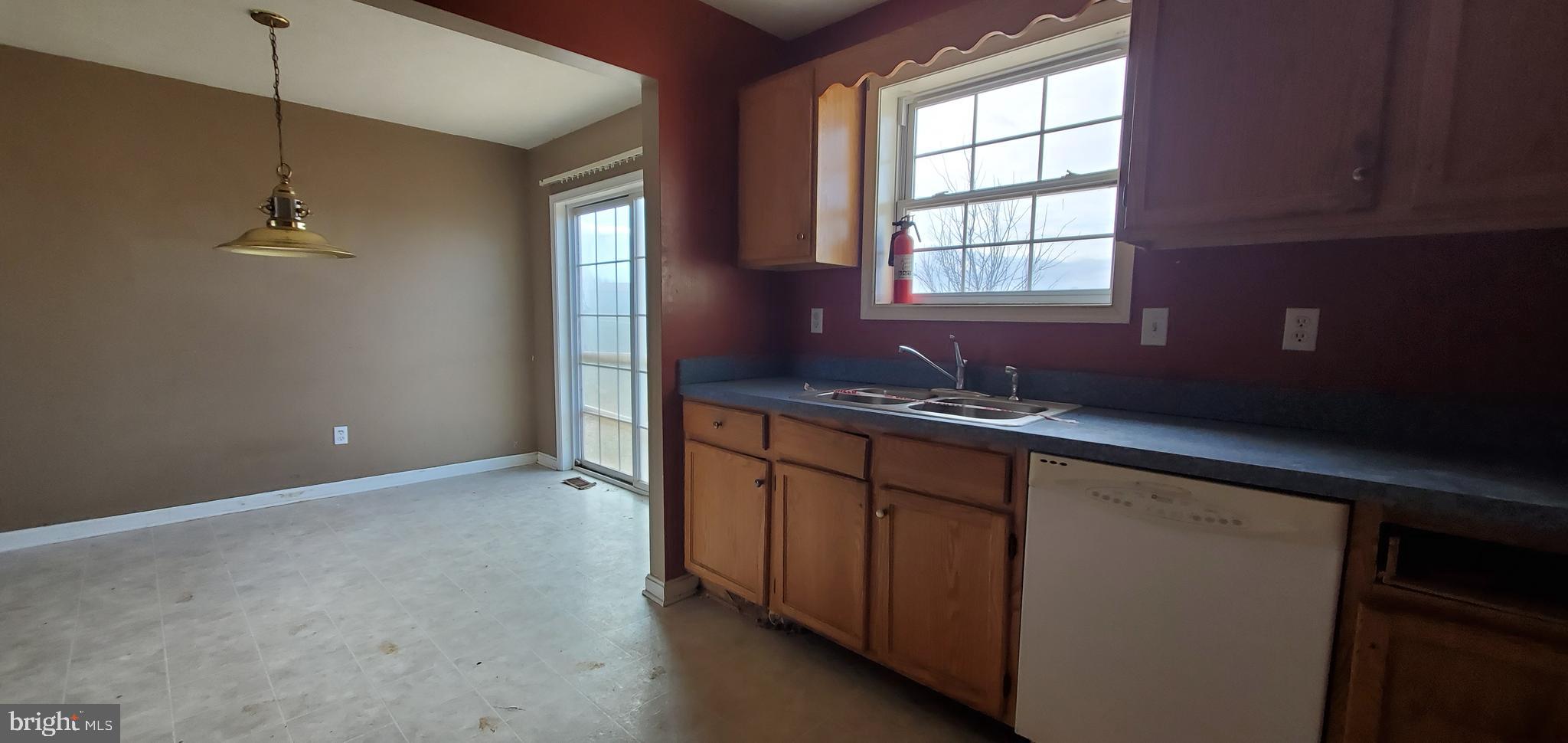 91 Robelei Drive Ranson, WV 25438 - Photo 12 of 23