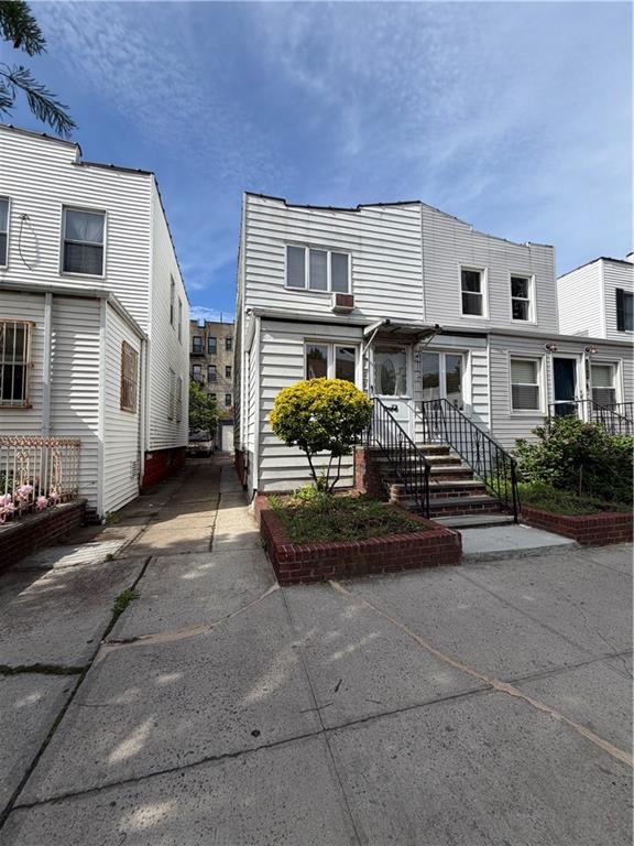 564 Bay Ridge Avenue Brooklyn, NY 11220 - Photo 2 of 25