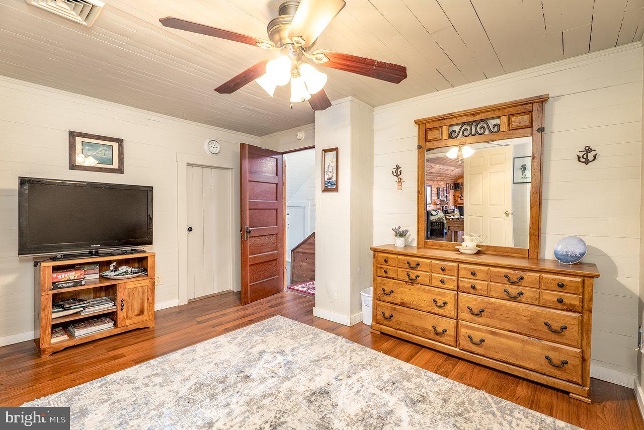 8545 Sugar Grove Road Sugar Grove, WV 26815 - Photo 48 of 99